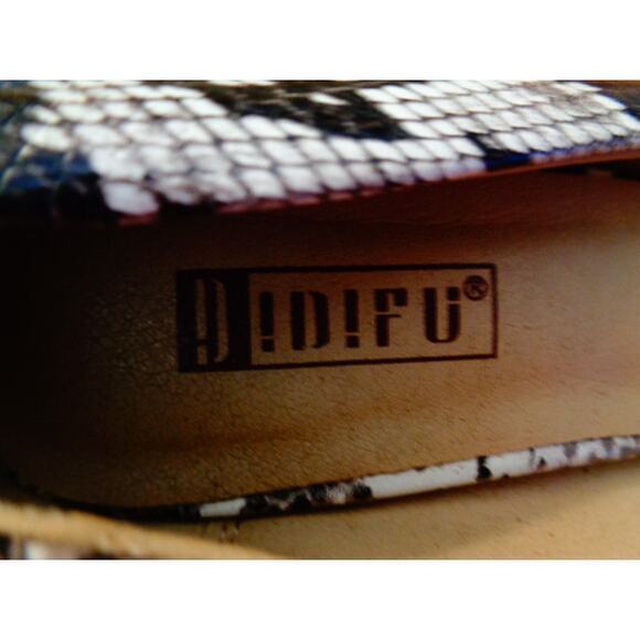 IDIFU Classic Pointed Toe High Heels 4" Snakeskin Print Shoes White Women Size 7 - Picture 8 of 10